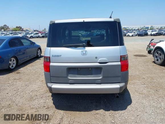 2003 Honda Element EX z VIN 5J6YH28573L048728, wystawiony jako IAAI lot #42484065 z przebiegiem 245 321 mil mil oraz . Historia ofert i sprzedaży dostępna na DreamBid. Obrazek 16.