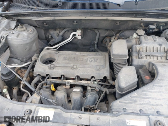 2011 Kia Sorento LX with VIN 5XYKTCA17BG023751, listed as a IAAI auction lot 42176584 with 173,072 mi miles and . Bid and sale history available at DreamBid. Image 10.