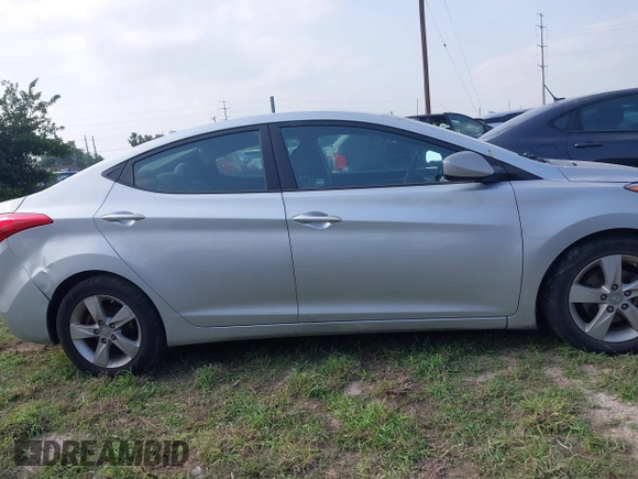 2013 Hyundai Elantra Limited with VIN 5NPDH4AE0DH444970, listed as a IAAI auction lot 41928294 with 163,635 mi miles and . Bid and sale history available at DreamBid. Image 13.