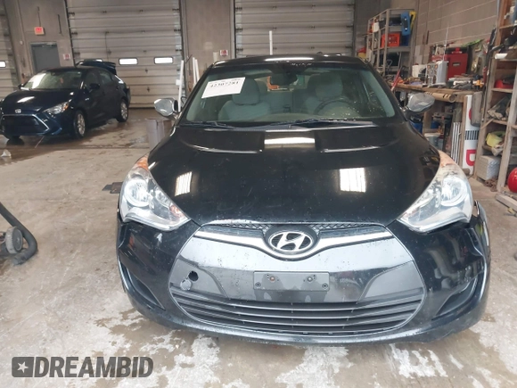 2012 Hyundai Veloster w/Gray Int с VIN KMHTC6AD3CU020230, выставлен на аукционе IAAI как лот 42307281 с пробегом 185 002 миль миль и . История ставок и продаж доступна на DreamBid. Изображение 13.