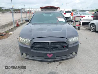 2014 Dodge Charger Police z VIN 2C3CDXAT9EH191184, wystawiony jako IAAI lot #42468882 z przebiegiem 202 790 mil mil oraz . Historia ofert i sprzedaży dostępna na DreamBid. Obrazek 12.
