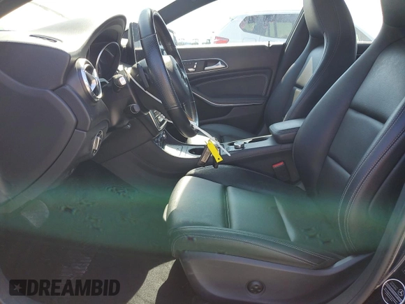2019 Mercedes-Benz CLA 250 with VIN WDDSJ4EB0KN725939, listed as a Copart auction lot 62538405 with 66,070 mi miles and Salvage title. Bid and sale history available at DreamBid. Image 7.