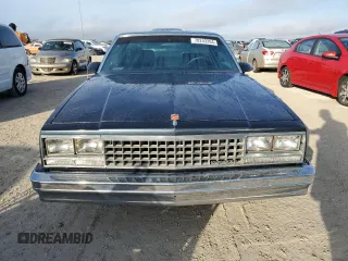 1987 Chevrolet El Camino z VIN 3GCCW80H0HS913572, wystawiony jako Copart lot #78243204 z przebiegiem 34 386 mil mil oraz Szkoda całkowita • Salvage title. Historia ofert i sprzedaży dostępna na DreamBid. Obrazek 5.