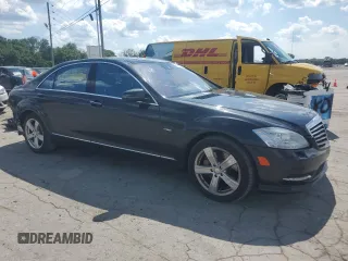 2012 Mercedes-Benz S 550 with VIN WDDNG9EB4CA451209, listed as a Copart auction lot 61836825 with 98,630 mi miles and Salvage title. Bid and sale history available at DreamBid. Image 4.