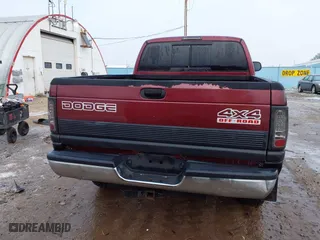 2001 Dodge Ram 1500 with VIN 3B7HF13Z21G199308, listed as a IAAI auction lot 40930662 with 217,150 mi miles. Bid and sale history available at carsss.com. Image 17.