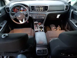 2020 Kia Sportage LX with VIN KNDPM3AC5L7680650, listed as a Copart auction lot 88234595 with 139,923 mi miles and Salvage Title. Bid and sale history available at carsss.com. Image 8.