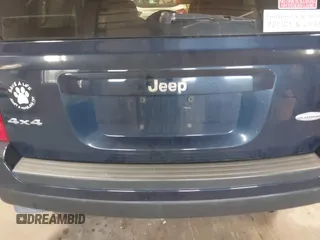2014 Jeep Patriot Latitude z VIN 1C4NJRFB2ED693945, wystawiony jako IAAI lot #42117446 z przebiegiem 151 614 mil mil oraz . Historia ofert i sprzedaży dostępna na DreamBid. Obrazek 16.