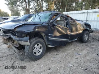 2002 Chevrolet Silverado 1500 LT with VIN 2GCEK19T121184696, listed as a Copart auction lot 86820594 with 0 mi miles and Non Repairable. Bid and sale history available at carsss.com. Image 1.