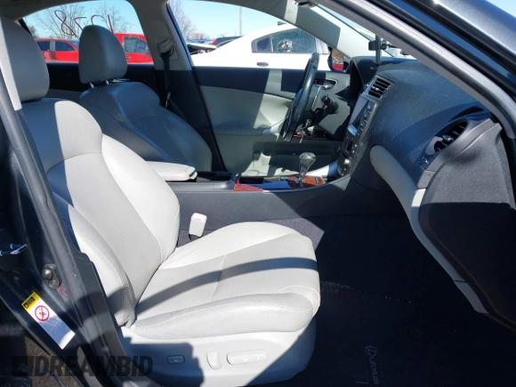 2007 Lexus IS 250 with VIN JTHCK262X75010574, listed as a IAAI auction lot 41741278 with 154,327 mi miles. Bid and sale history available at carsss.com. Image 5.