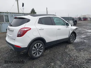 2021 Buick Encore Preferred with VIN KL4CJESB5MB347298, listed as a IAAI auction lot 41321155 with 20,917 mi miles. Bid and sale history available at carsss.com. Image 4.