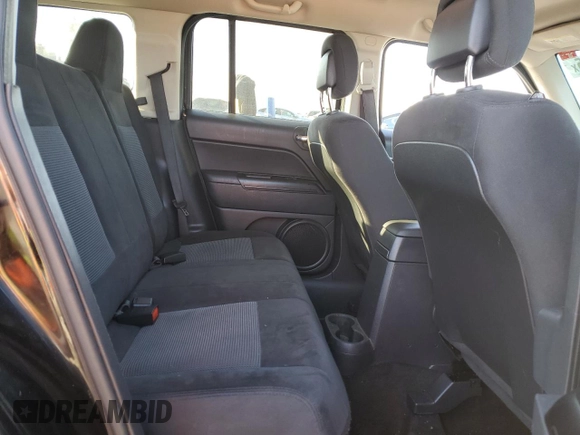 2016 Jeep Patriot Sport z VIN 1C4NJPBA0GD505766, wystawiony jako Copart lot #46627555 z przebiegiem 87 959 mil mil oraz Szkoda całkowita • Salvage title. Historia ofert i sprzedaży dostępna na DreamBid. Obrazek 11.