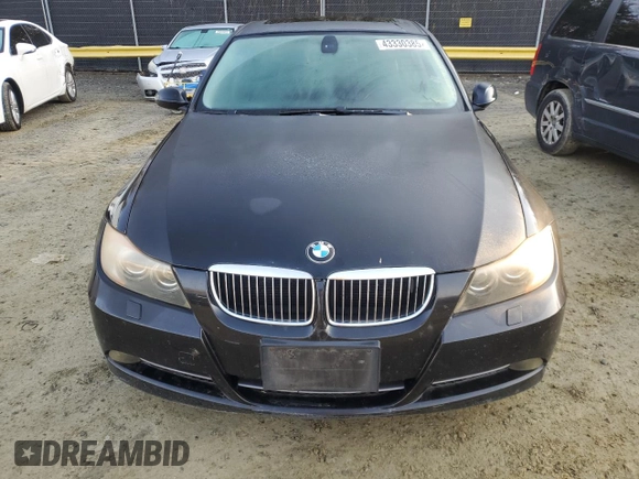 2006 BMW 3 Series 330i with VIN WBAVB33546AZ85539, listed as a Copart auction lot 43330385 with 201,132 mi miles and Salvage Title. Bid and sale history available at DreamBid. Image 5.