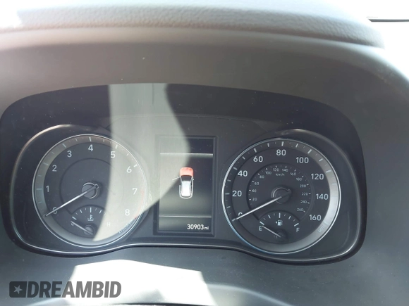 2022 Hyundai Kona SEL with VIN KM8K62AB1NU880382, listed as a IAAI auction lot 41976517 with 30,903 mi miles and . Bid and sale history available at DreamBid. Image 7.