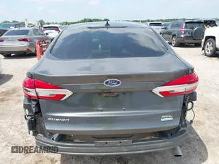 2020 Ford Fusion SEL с VIN 3FA6P0CD4LR204444, выставлен на аукционе IAAI как лот 42236299 с пробегом 115 630 миль миль и . История ставок и продаж доступна на DreamBid. Изображение 16.