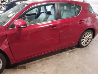 2011 Lexus CT 200h z VIN JTHKD5BH2B2036467, wystawiony jako IAAI lot #42323360 z przebiegiem 149 963 mil mil oraz . Historia ofert i sprzedaży dostępna na DreamBid. Obrazek 17.