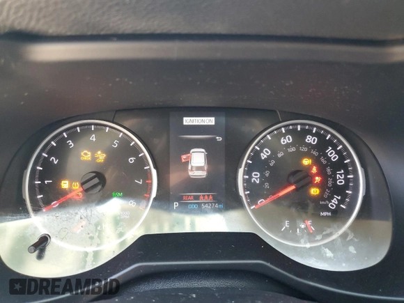 2021 Toyota RAV4 XLE with VIN 2T3W1RFVXMC139912, listed as a Copart auction lot 47370755 with 54,274 mi miles and Salvage Title. Bid and sale history available at carsss.com. Image 9.