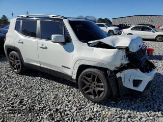 2020 Jeep Renegade Altitude z VIN ZACNJAB19LPL72057, wystawiony jako Copart lot #41449755 z przebiegiem 61 233 mil mil oraz Szkoda całkowita • Salvage title. Historia ofert i sprzedaży dostępna na DreamBid. Obrazek 4.