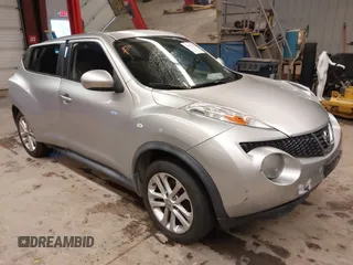2011 Nissan Juke SL with VIN JN8AF5MV7BT013615, listed as a IAAI auction lot 41677478 with 198,716 mi miles. Bid and sale history available at carsss.com. Image 1.