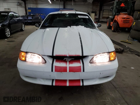 1997 Ford Mustang GT with VIN 1FALP42X3VF140564, listed as a Copart auction lot 44240605 with 120,738 mi miles and Salvage title. Bid and sale history available at DreamBid. Image 5.