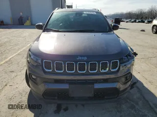 2023 Jeep Compass Latitude with VIN 3C4NJDBN2PT560876, listed as a Copart auction lot 48769915 with 52,770 mi miles and Salvage Title. Bid and sale history available at DreamBid. Image 5.