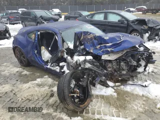 2024 Toyota GR86 Premium with VIN JF1ZNBE15R8757616, listed as a Copart auction lot 44904695 with 0 mi miles and Salvage Title. Bid and sale history available at carsss.com. Image 4.