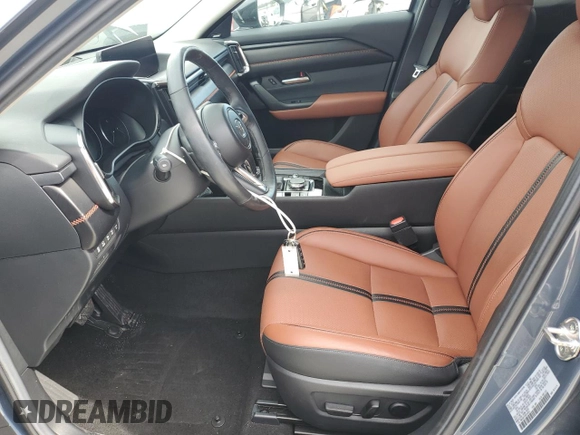 2024 Mazda CX-50 2.5 Turbo Premium Plus Package with VIN 7MMVABEYXRN164952, listed as a Copart auction lot 44917845 with 17,624 mi miles and Salvage Title. Bid and sale history available at carsss.com. Image 7.