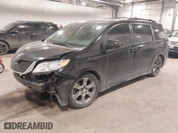 2011 Toyota Sienna SE with VIN 5TDXK3DC6BS112848, listed as a IAAI auction lot 41506859 with 298,533 mi miles. Bid and sale history available at carsss.com. Image 17.