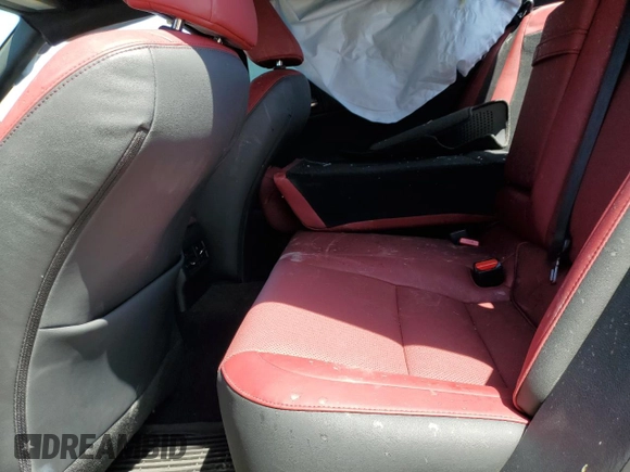 2023 Lexus IS 300 с VIN JTHDA1D2XP5124675, выставлен на аукционе Copart как лот 54183215 с пробегом 27 110 миль миль и Списание • Salvage title. История ставок и продаж доступна на DreamBid. Изображение 10.