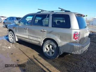 2007 Honda Pilot EX with VIN 2HKYF184X7H534943, listed as a IAAI auction lot 41818741 with 220,151 mi miles. Bid and sale history available at carsss.com. Image 3.