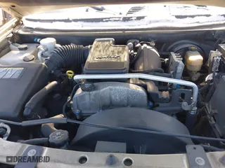 2006 Chevrolet TrailBlazer LS with VIN 1GNDS13S462328945, listed as a IAAI auction lot 41587684 with 232,076 mi miles. Bid and sale history available at carsss.com. Image 10.