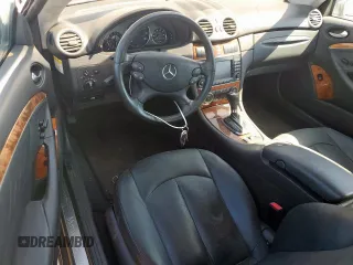 2005 Mercedes-Benz CLK 500 with VIN WDBTK75J75F147923, listed as a Copart auction lot 53743485 with 181,045 mi miles and Clean title. Bid and sale history available at DreamBid. Image 8.