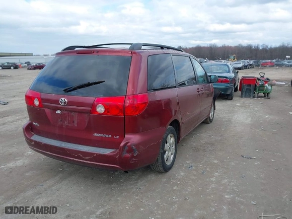 2007 Toyota Sienna CE with VIN 5TDZK23C97S025814, listed as a IAAI auction lot 41870594 with 283,916 mi miles. Bid and sale history available at carsss.com. Image 4.