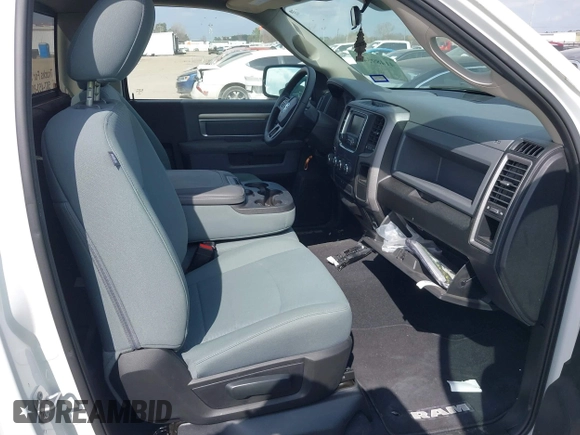 2019 Ram 1500 Classic Tradesman with VIN 3C6JR6DT8KG671407, listed as a IAAI auction lot 41489548 with 9,446 mi miles. Bid and sale history available at carsss.com. Image 5.