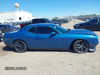 2022 Dodge Challenger GT z VIN 2C3CDZJG5NH118134, wystawiony jako IAAI lot #41732706 z przebiegiem 44 208 mil mil oraz . Historia ofert i sprzedaży dostępna na DreamBid. Obrazek 14.