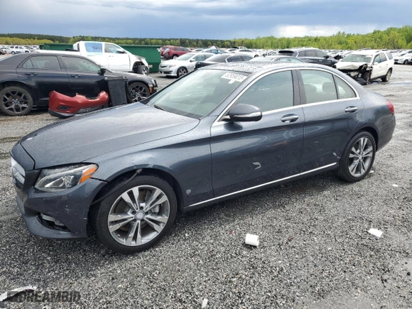 2015 Mercedes-Benz C-Class C 300 Luxury with VIN 55SWF4KB4FU005595, listed as a Copart auction lot 52959015 with 155,513 mi miles and Clean Title. Bid and sale history available at carsss.com. Image 1.
