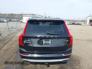 2016 Volvo XC90 T6 Inscription with VIN YV4A22PL5G1023298, listed as a IAAI auction lot 41707152 with 98,365 mi miles. Bid and sale history available at carsss.com. Image 17.