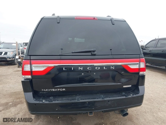 2016 Lincoln Navigator Select with VIN 5LMJJ2HT3GEL05459, listed as a IAAI auction lot 41642906 with 53,459 mi miles. Bid and sale history available at carsss.com. Image 16.
