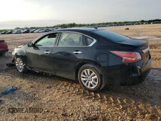 2014 Nissan Altima 2.5 S with VIN 1N4AL3AP1EN232874, listed as a Copart auction lot 54352125 with 113,065 mi miles and Salvage Title. Bid and sale history available at carsss.com. Image 2.