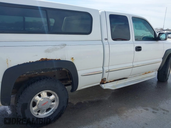 2000 GMC Sierra 1500 SLE with VIN 1GTEK19T6YE133931, listed as a IAAI auction lot 41789598 with 206,815 mi miles and . Bid and sale history available at DreamBid. Image 13.
