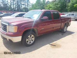 2008 GMC Sierra 1500 SLE1 z VIN 2GTEC130781219570, wystawiony jako IAAI lot #42040864 z przebiegiem 277 819 mil mil oraz . Historia ofert i sprzedaży dostępna na DreamBid. Obrazek 2.