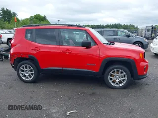 2022 Jeep Renegade Latitude with VIN ZACNJDB19NPN81559, listed as a IAAI auction lot 42329989 with 36,713 mi miles and . Bid and sale history available at DreamBid. Image 14.