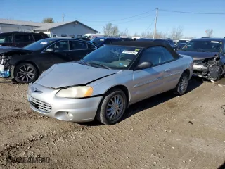 2002 Chrysler Sebring LXi with VIN 1C3EL55R82N301949, listed as a Copart auction lot 81320054 with 136,892 mi miles and Salvage Title. Bid and sale history available at carsss.com. Image 1.