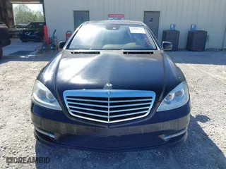 2012 Mercedes-Benz S-Class S 550 with VIN WDDNG7DB2CA442238, listed as a IAAI auction lot 42008130 with 167,821 mi miles. Bid and sale history available at carsss.com. Image 6.
