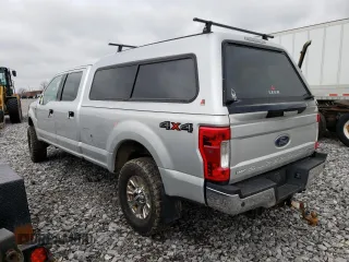 2017 Ford F-350 Platinum z VIN 1FT8W3B63HEE93093, wystawiony jako Copart lot #46731053 z przebiegiem Nie podano mil oraz . Historia ofert i sprzedaży dostępna na DreamBid. Obrazek 2.