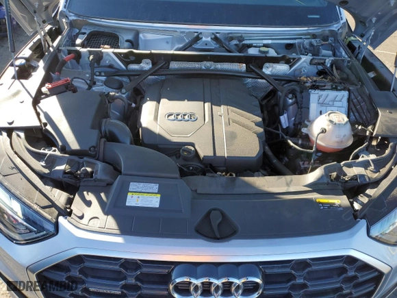 2022 Audi Q5 S line Premium with VIN WA1GAAFY8N2077445, listed as a Copart auction lot 88069995 with 42,570 mi miles and Salvage Title. Bid and sale history available at carsss.com. Image 11.
