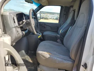 2004 Chevrolet Express Cargo Van with VIN 1GCFG15X841140041, listed as a Copart auction lot 41651635 with 171,503 mi miles and Salvage Title. Bid and sale history available at carsss.com. Image 7.