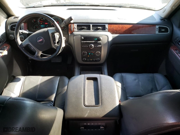 2014 GMC Yukon SLT with VIN 1GKS2CE0XER119033, listed as a Copart auction lot 44975915 with 76,732 mi miles and Salvage Title. Bid and sale history available at carsss.com. Image 8.
