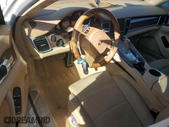 2010 Porsche Panamera Turbo z VIN WP0AC2A74AL091423, wystawiony jako Copart lot #66519724 z przebiegiem Nie podano mil oraz Nie do naprawy • Non repairable. Historia ofert i sprzedaży dostępna na DreamBid. Obrazek 8.