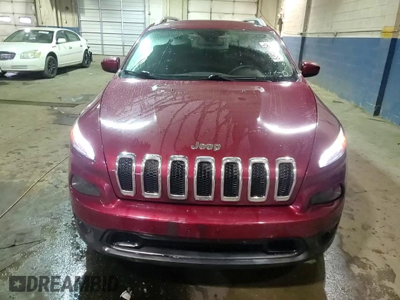2017 Jeep Cherokee 75th Anniversary Edition z VIN 1C4PJMCS3HW547238, wystawiony jako Copart lot #83982454 z przebiegiem 85 591 mil mil oraz Czysty tytuł • Clean title. Historia ofert i sprzedaży dostępna na DreamBid. Obrazek 14.