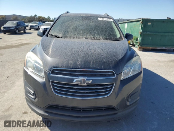 2016 Chevrolet Trax LT with VIN 3GNCJLSB1GL169829, listed as a Copart auction lot 43512655 with 122,188 mi miles and Salvage Title. Bid and sale history available at carsss.com. Image 5.